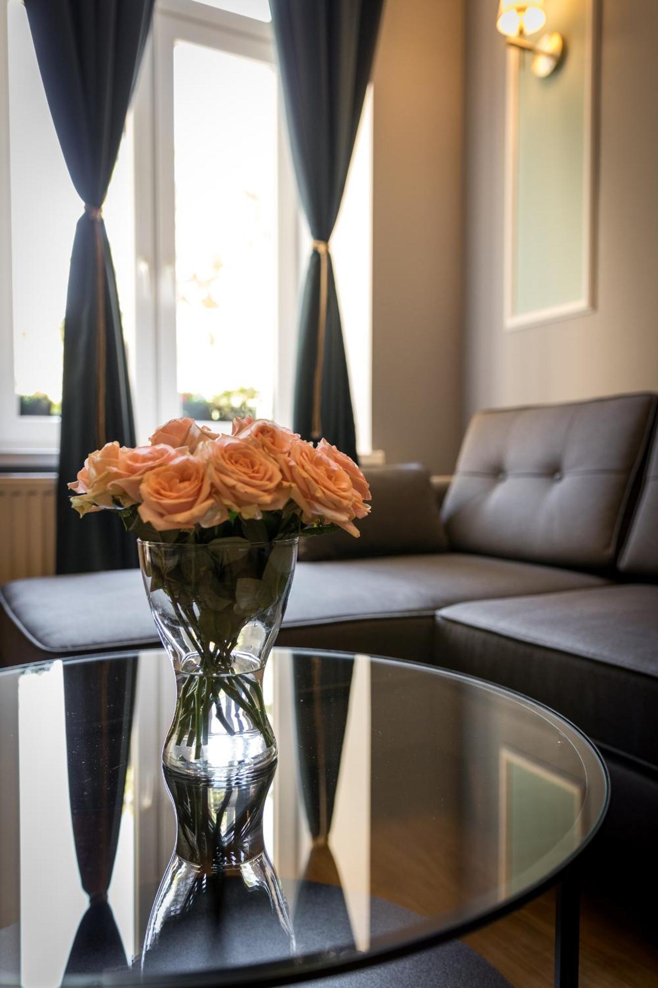 Domles Apartments Краков Экстерьер фото